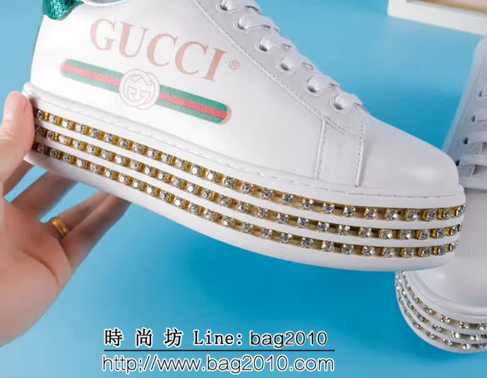 GUCCI古馳 新一季爆單款 頂級版本 3D印花 舒適時尚潮流 厚底松糕水鑽 女士小白鞋 QZS1437